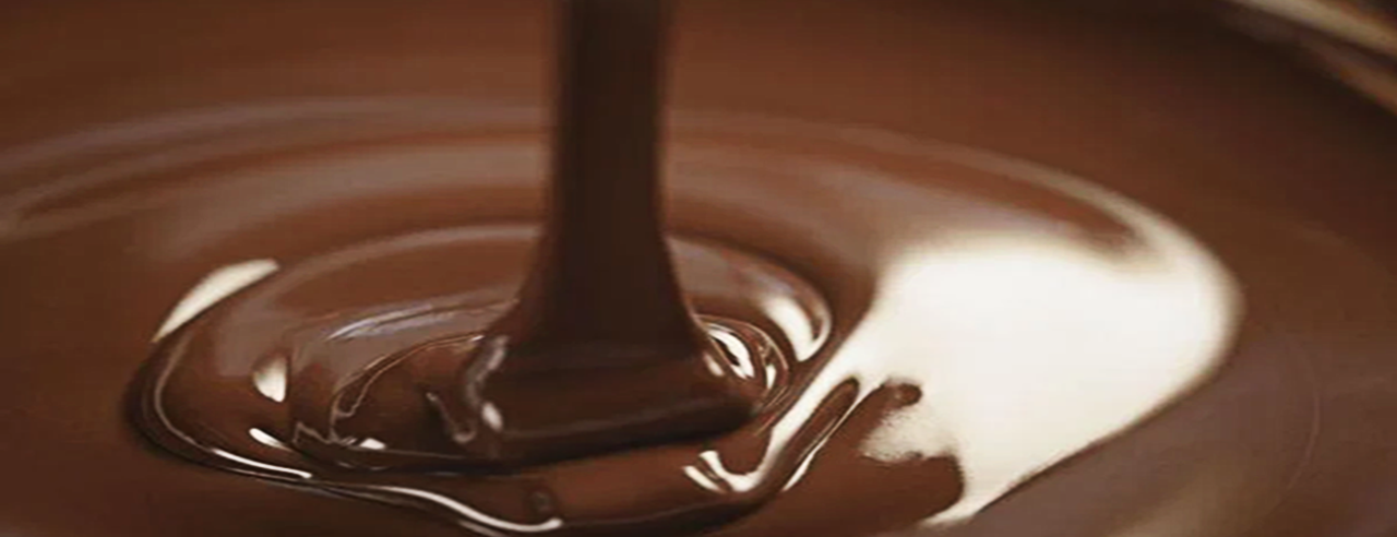 Betec's melting tanks, designed for optimal temperature control and efficiency, ensure perfectly melted chocolate while preserving taste and aroma. Discover the power of Betec technology.